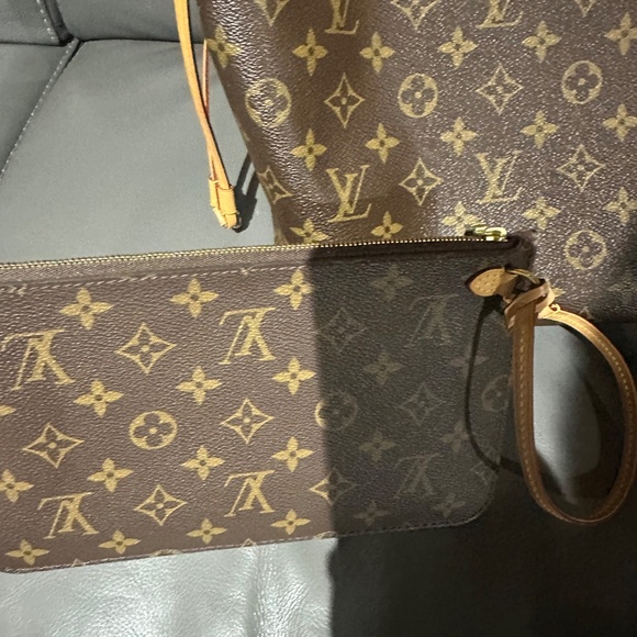 Louis Vuitton Neverfull GM - Picture 5 of 5